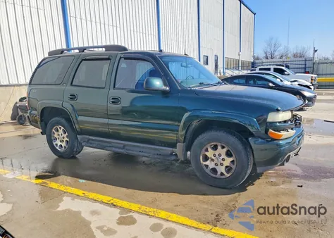 2004 Chevrolet Tahoe K1500 z USA, uszkodzony, nr VIN 1GNEK13Z04R221607
